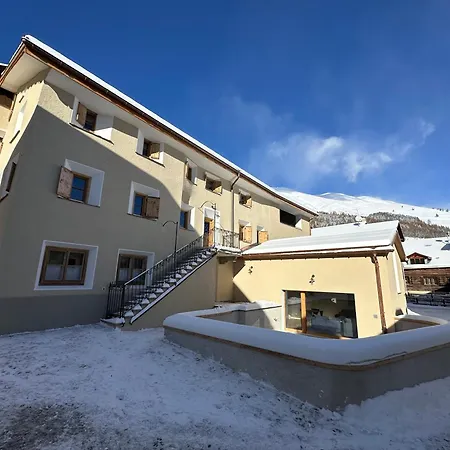 Chesa Unica - Terrassa *